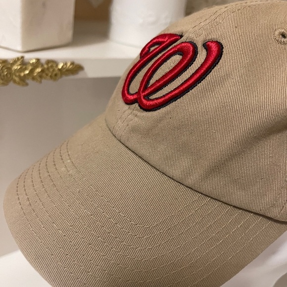 Classic Washington Nationals '47 Brand
Franchise Fitted Hat Size one size - Picture 11 of 12